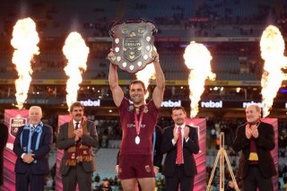 Cameron Smith lifts the State Of Origin guard