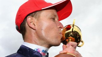 Kerrin McEvoy honors after winning the Melbourne Cup. Photo: Getty pictures)
